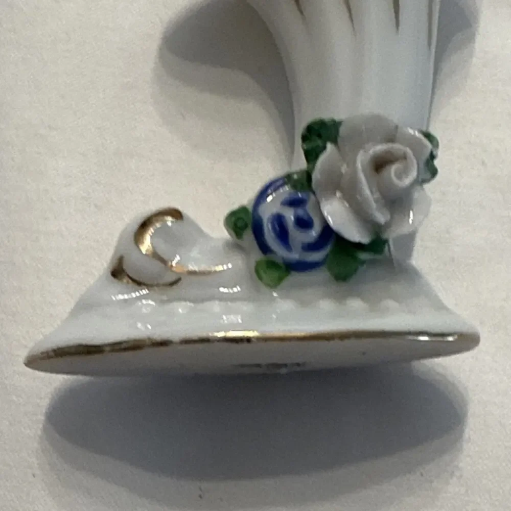 Miniature Cornucopia Floral Hand Painted horn shaped with 22k Gold 1 3/4” x 2”
